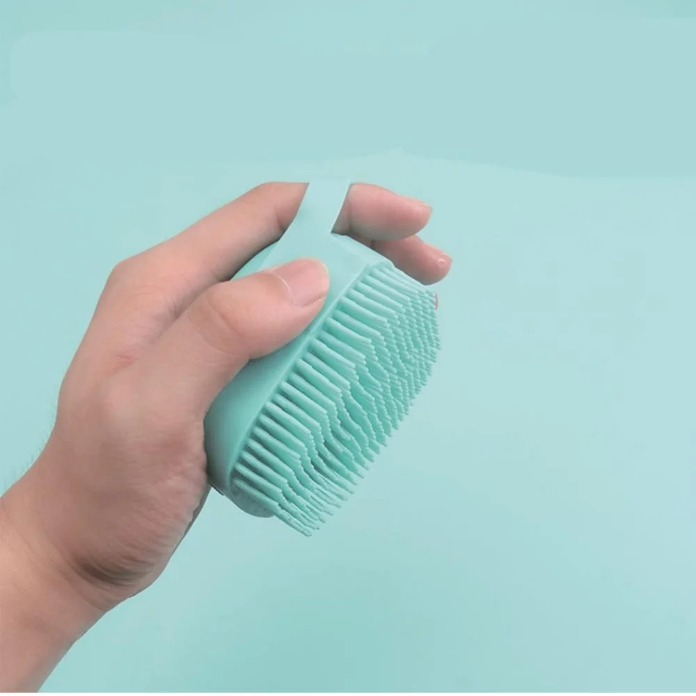 NWT Bath Brush Dog shampoo Dispenser